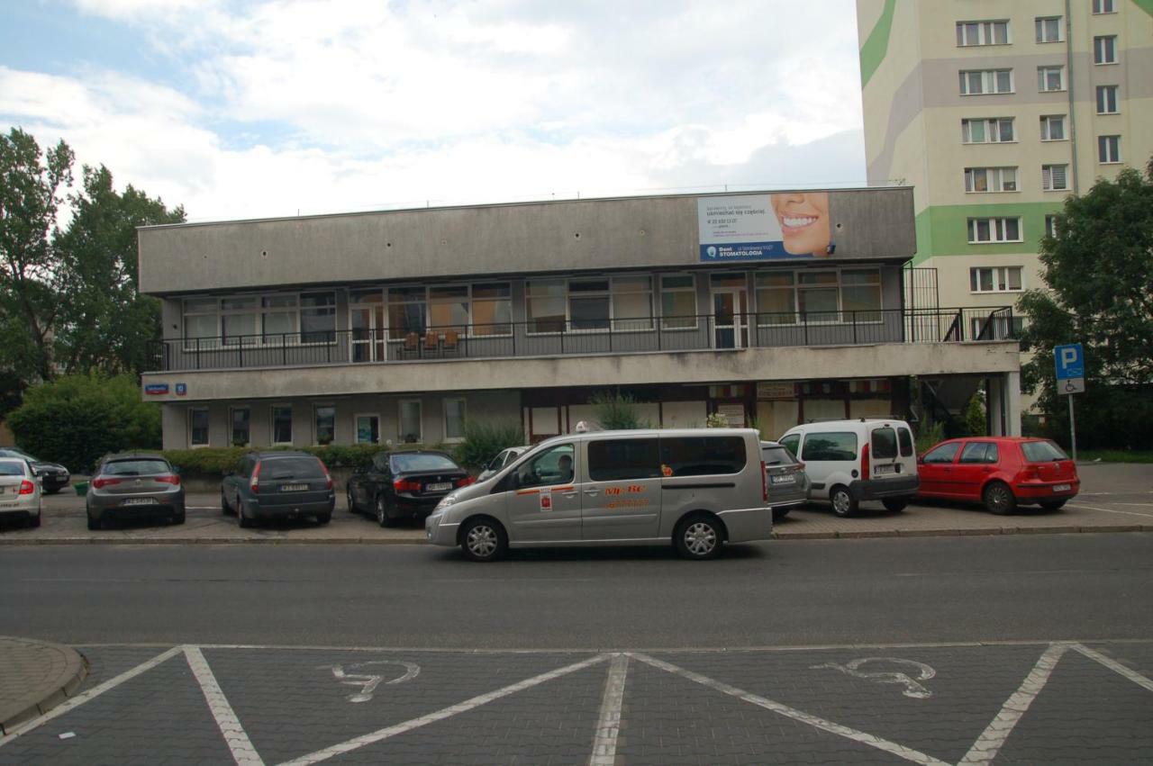 Hostel Family Erasmus Center Warszawa Eksteriør bilde